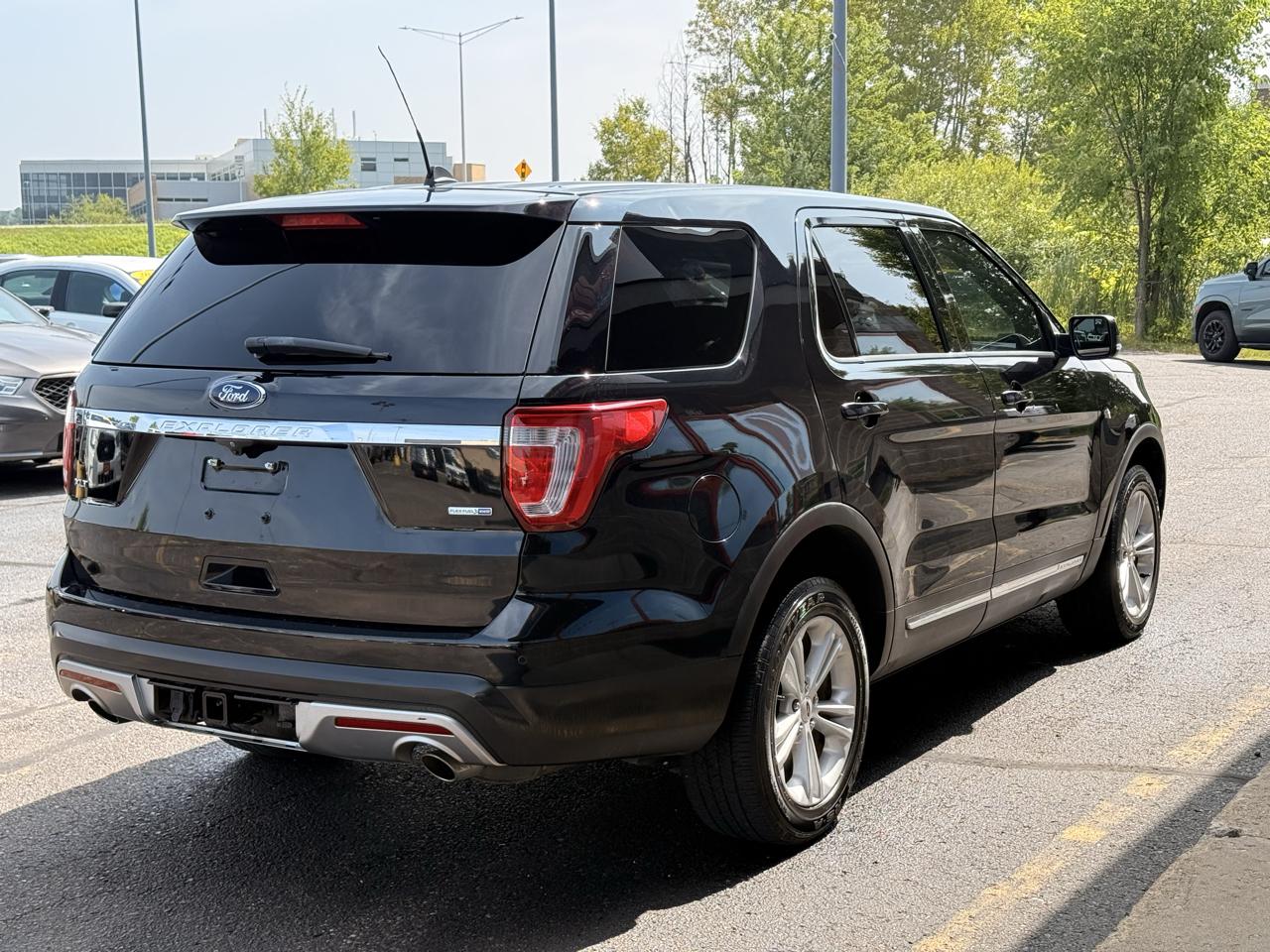 Ford Explorer XLT 4WD 2016