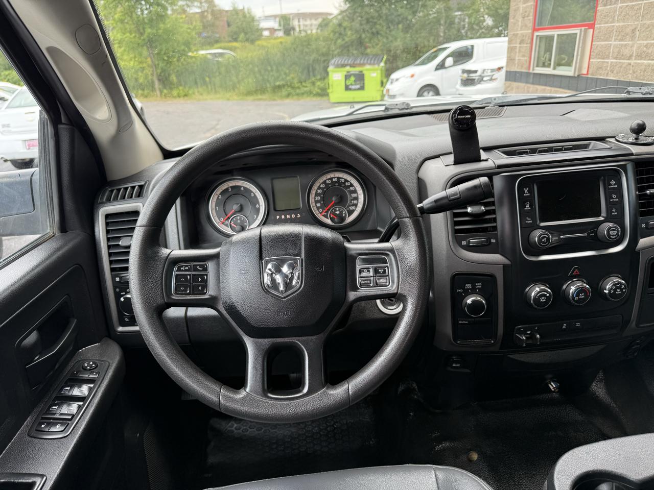 RAM 3500 Tradesman Crew Cab 4WD 2018