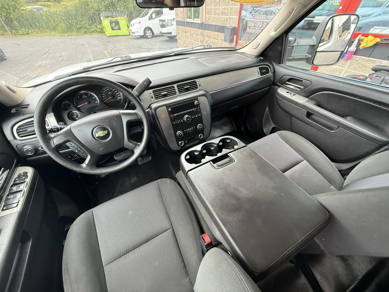 Chevrolet Suburban FL 1500 4WD 2014