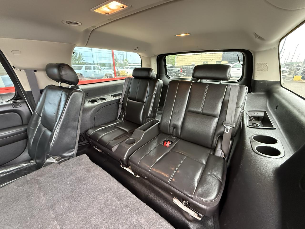 Chevrolet Suburban FL 1500 4WD 2014