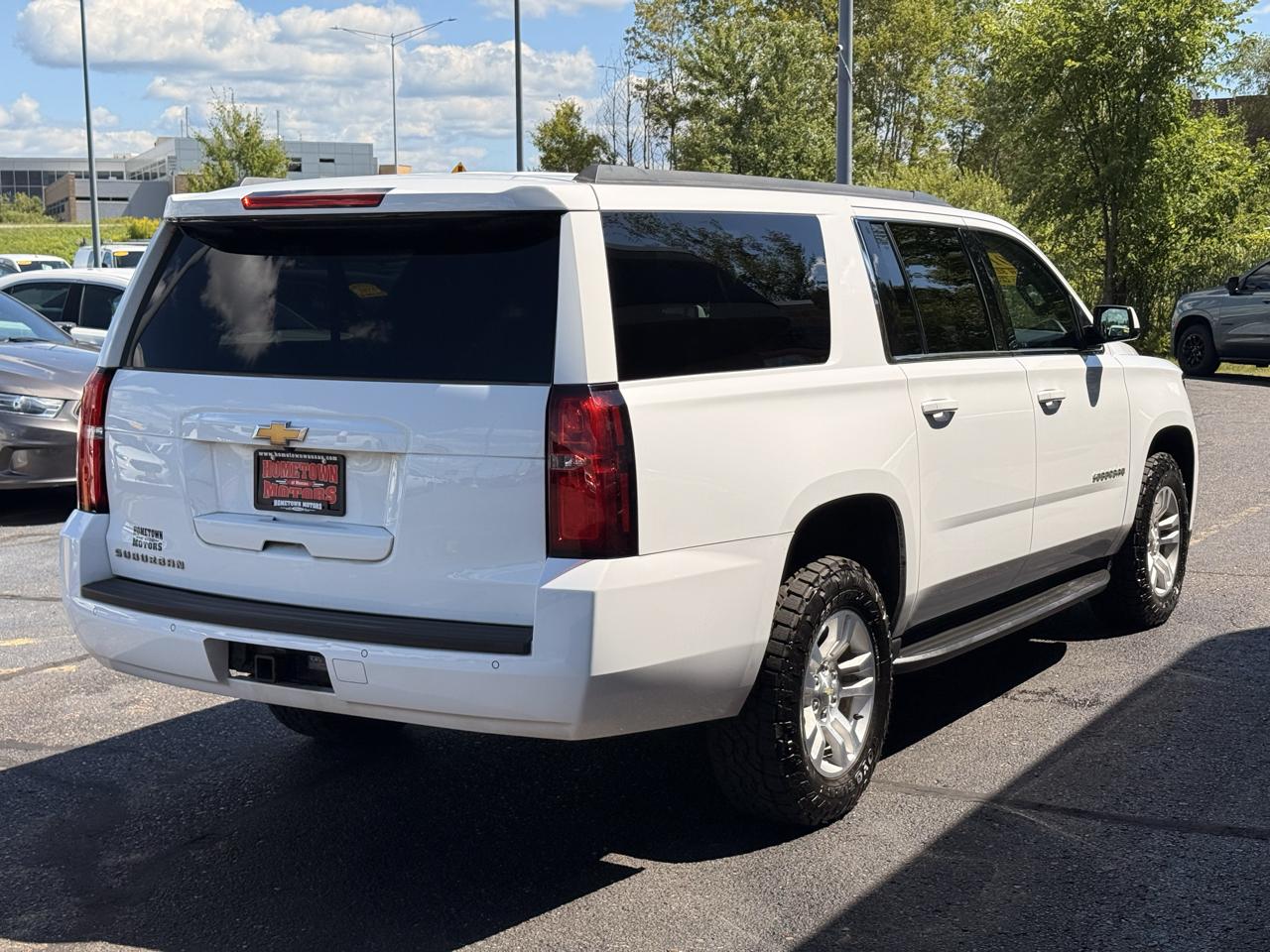 Chevrolet Suburban FL 1500 4WD 2018