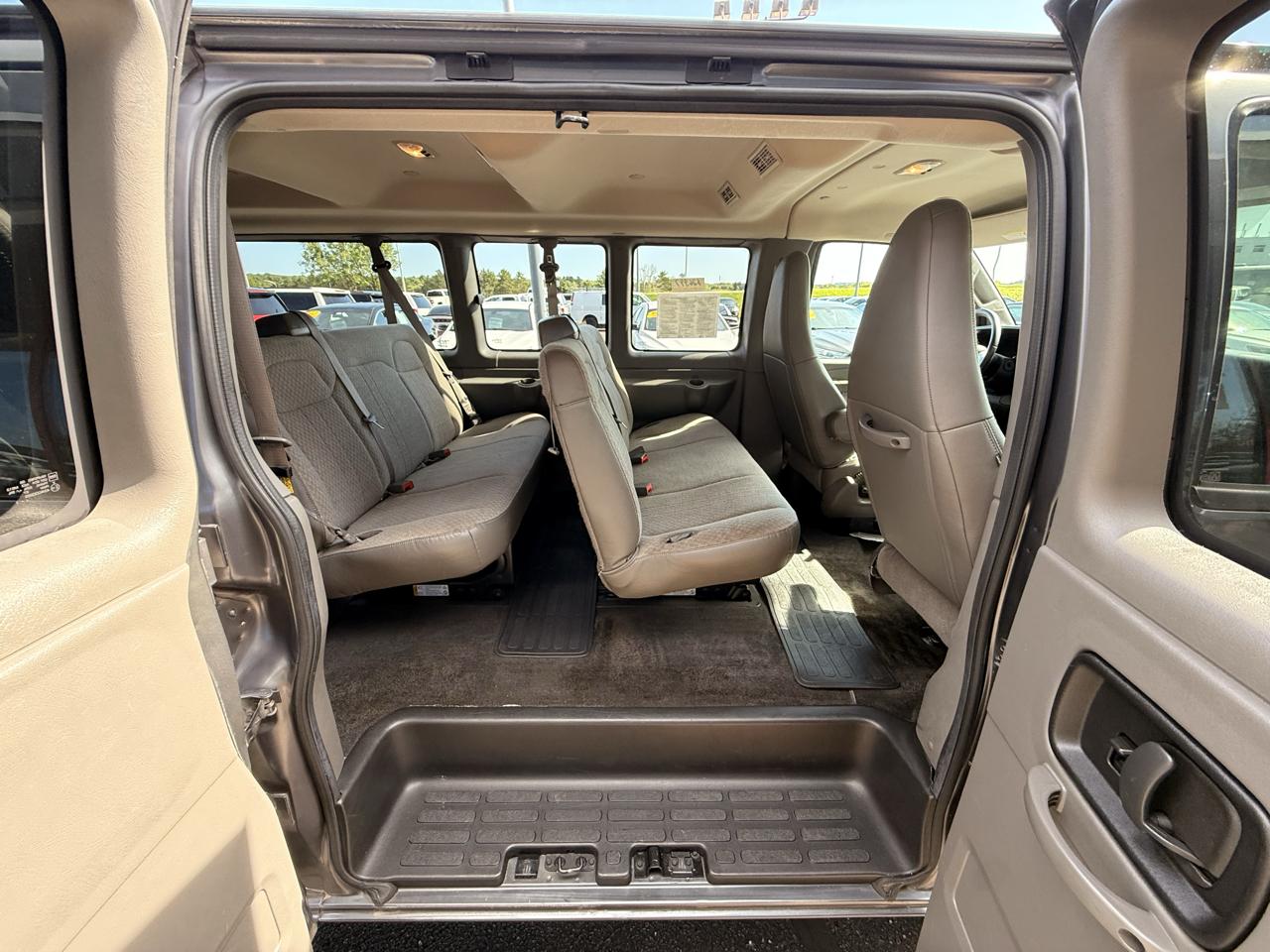 Chevrolet Express LT 3500 Extended 2017