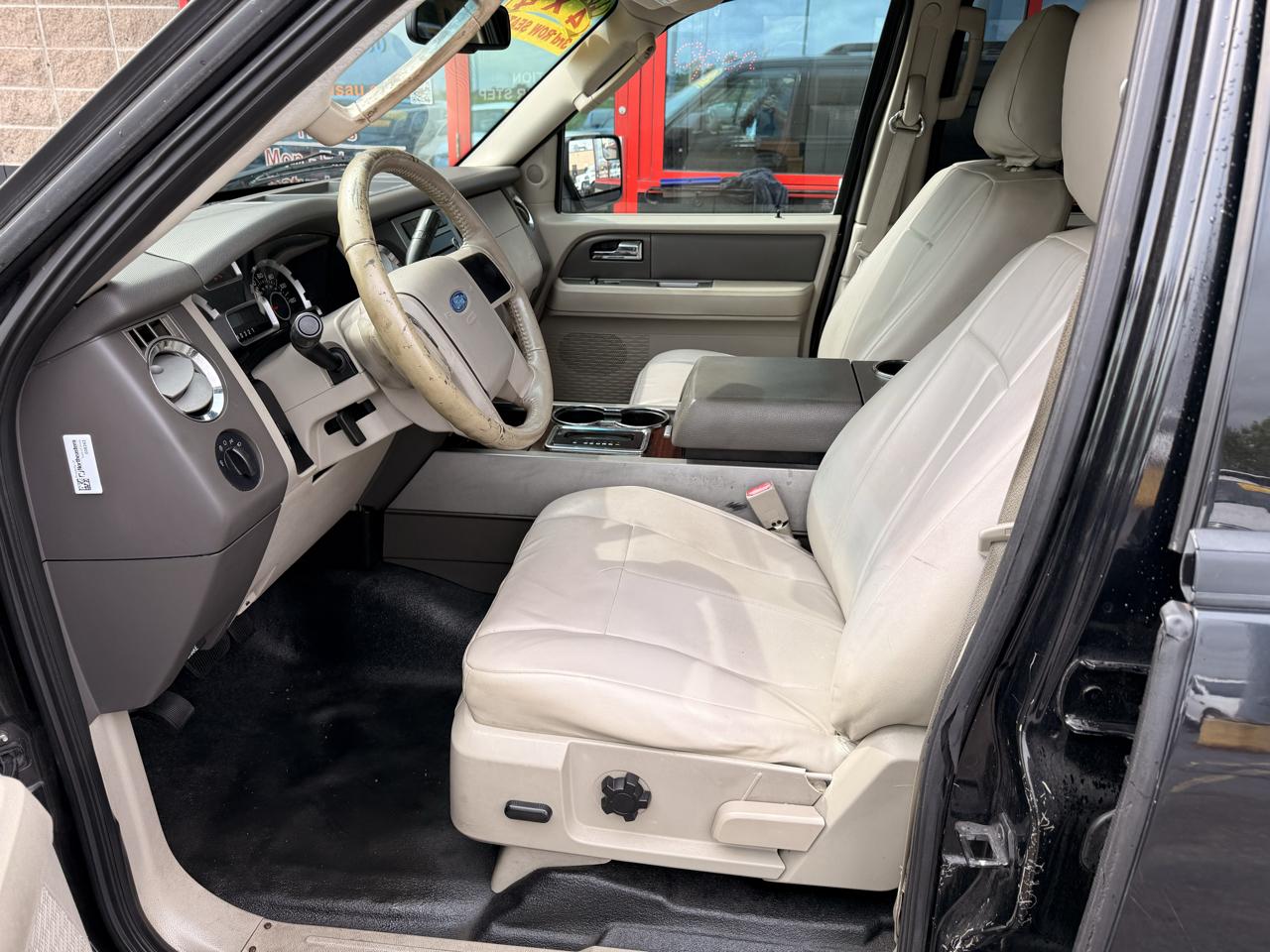 Ford Expedition EL XL 4WD 2013
