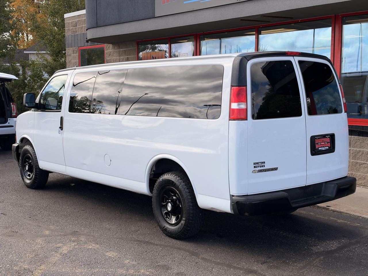 Chevrolet Express LS 3500 Extended 2019