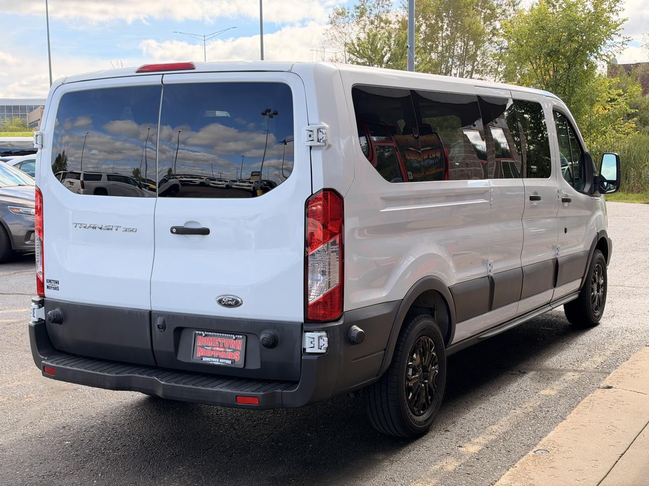 Ford Transit 350 Wagon Low Roof XLT 60/40 Pass. 148-in. WB 2018