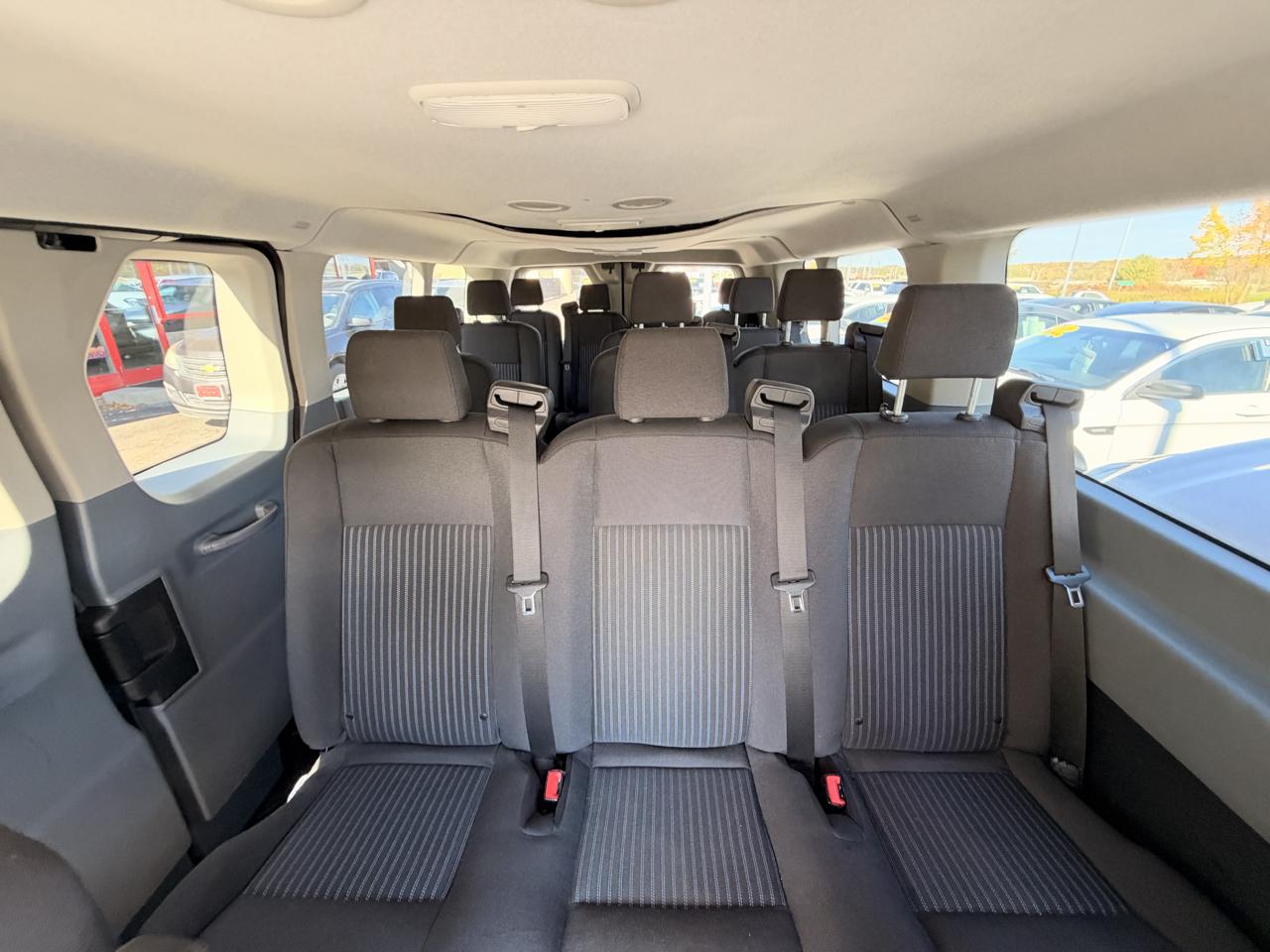 Ford Transit 350 Wagon Low Roof XLT 60/40 Pass. 148-in. WB 2018