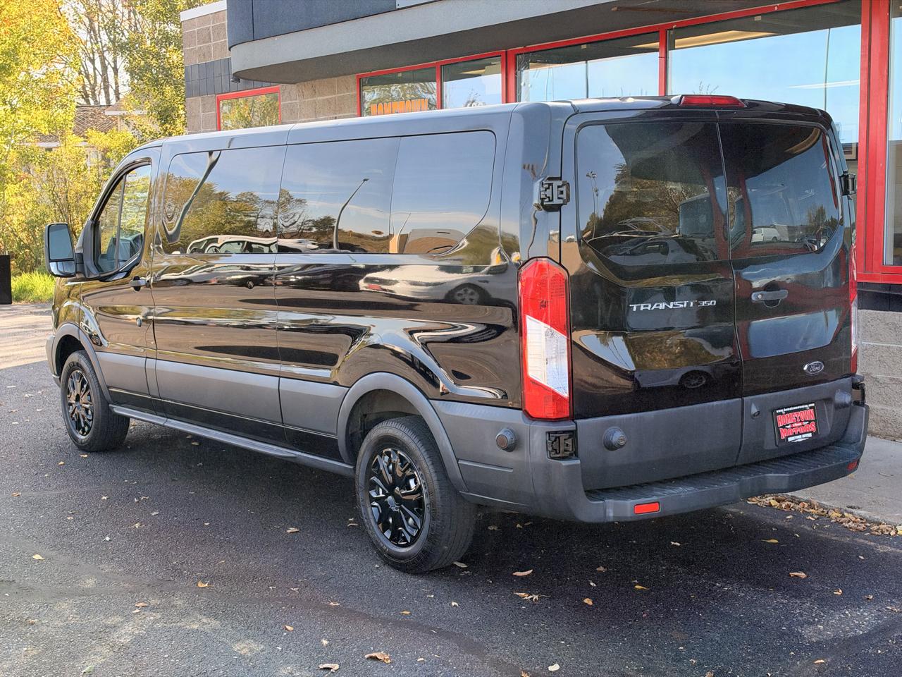 Ford Transit 350 Wagon Low Roof XLT 60/40 Pass. 148-in. WB 2018