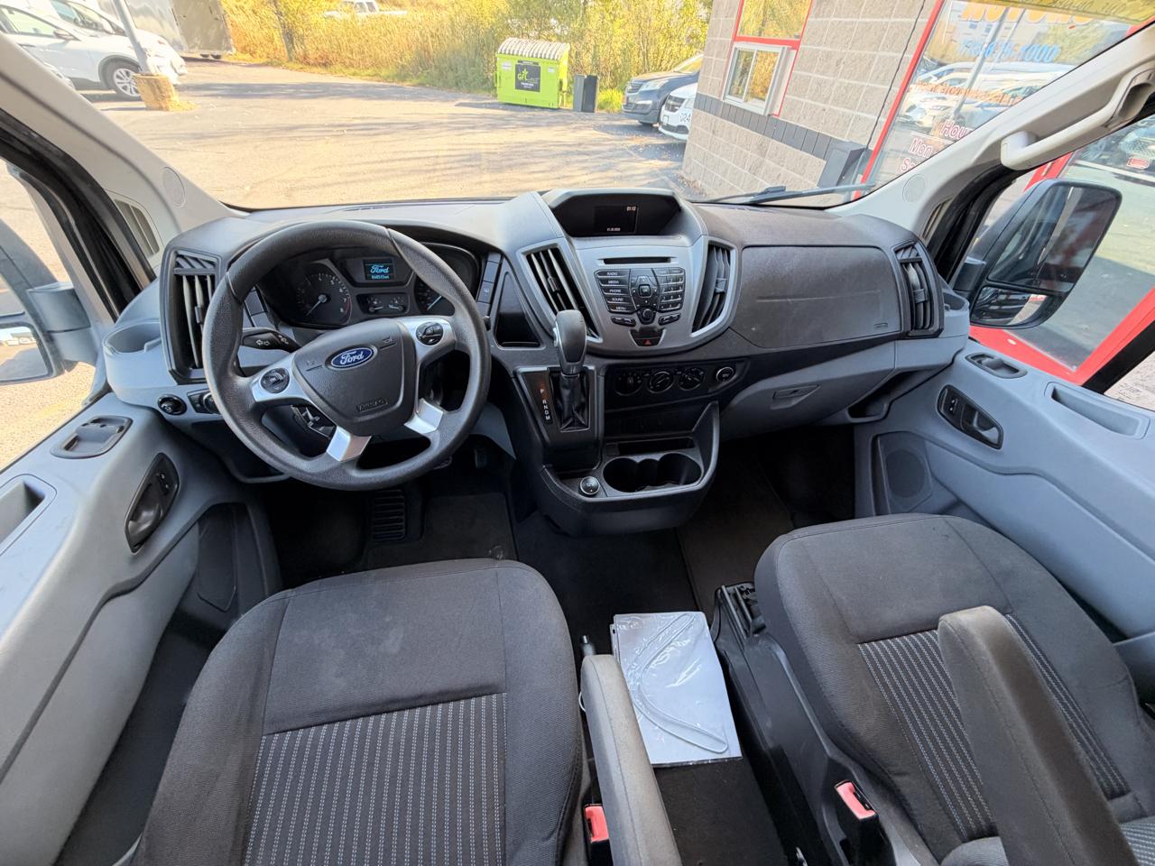 Ford Transit 350 Wagon Low Roof XLT 60/40 Pass. 148-in. WB 2018