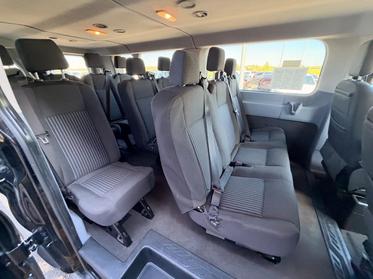 Ford Transit 350 Wagon Low Roof XLT 60/40 Pass. 148-in. WB 2018