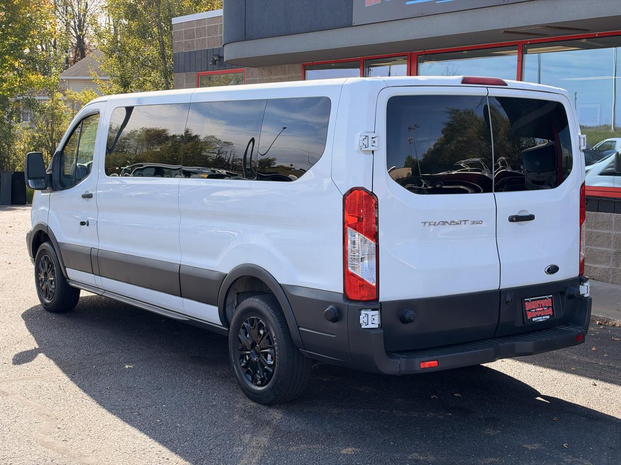 Ford Transit 350 Wagon Low Roof XLT 60/40 Pass. 148-in. WB 2018