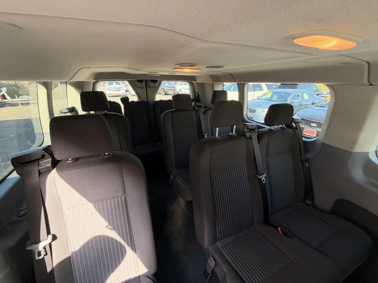 Ford Transit 350 Wagon Low Roof XLT 60/40 Pass. 148-in. WB 2018