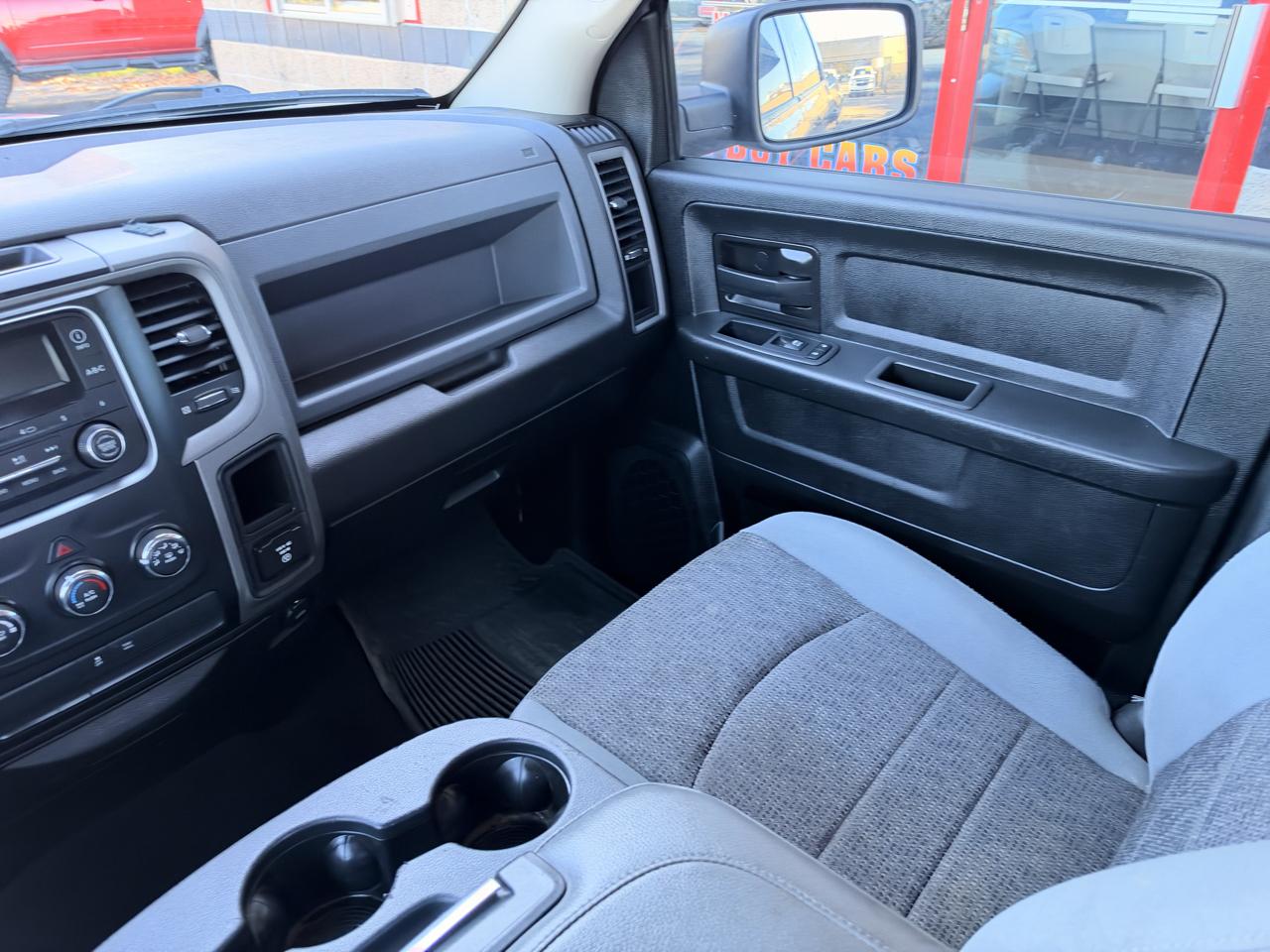 RAM 1500 SSV Crew Cab SWB 4WD 2019