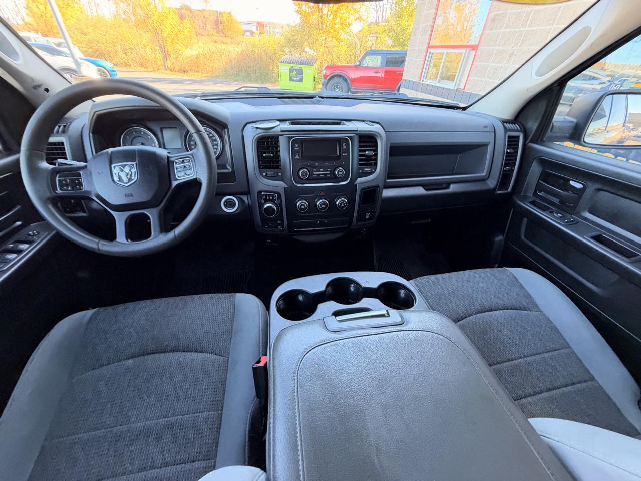 RAM 1500 SSV Crew Cab SWB 4WD 2019