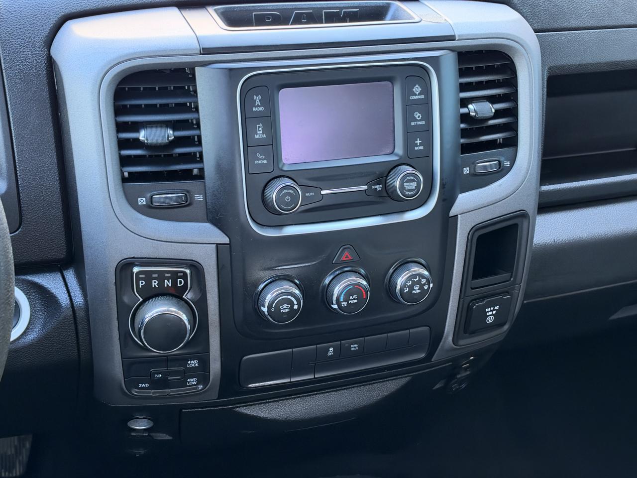 RAM 1500 SSV Crew Cab SWB 4WD 2021