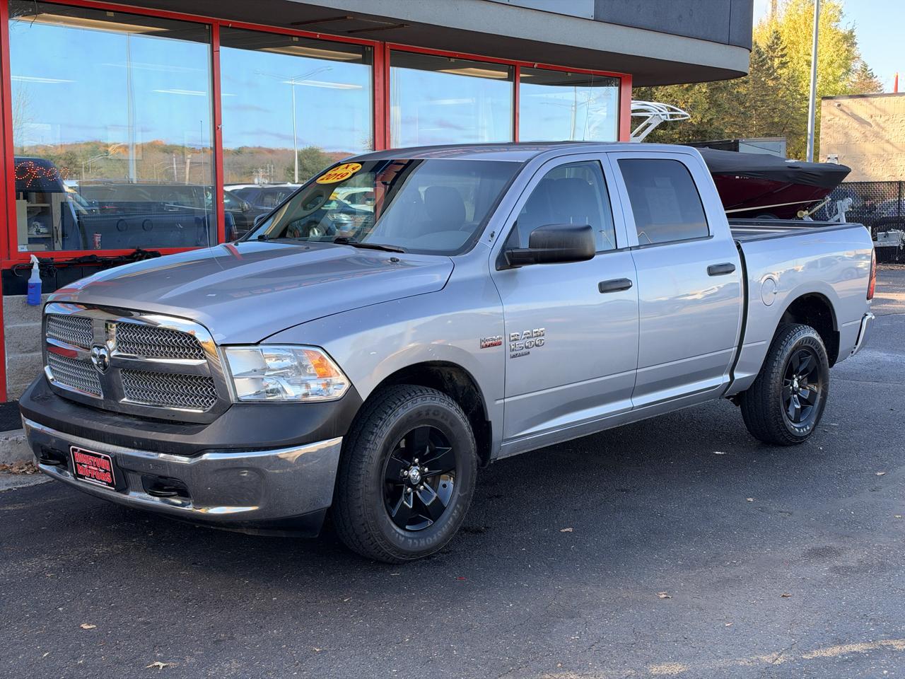 RAM 1500 SSV Crew Cab SWB 4WD 2019