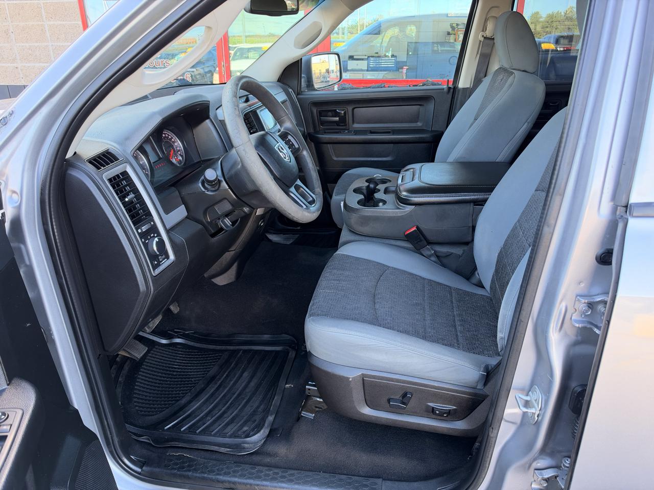 RAM 1500 SSV Crew Cab SWB 4WD 2019