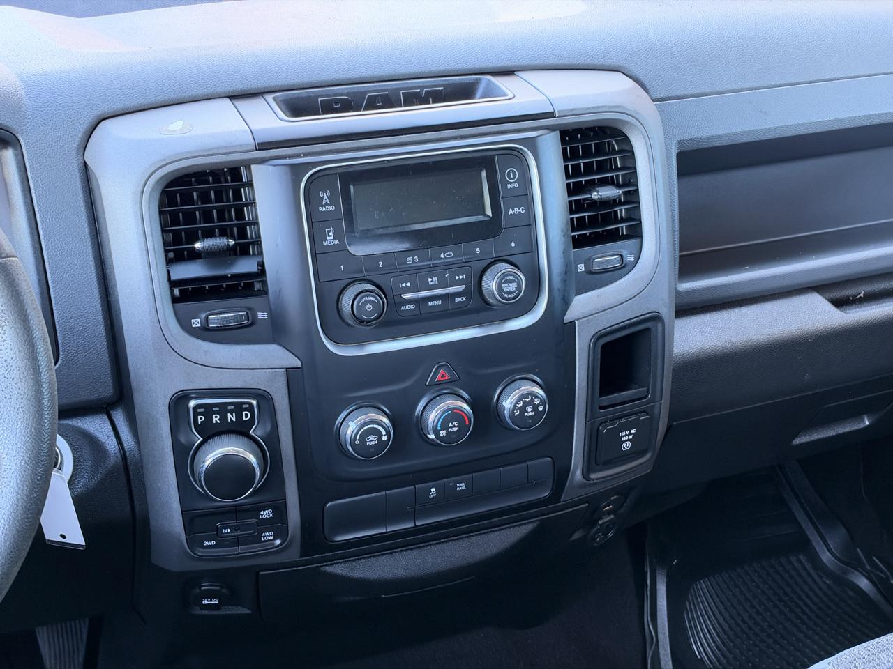 RAM 1500 SSV Crew Cab SWB 4WD 2019