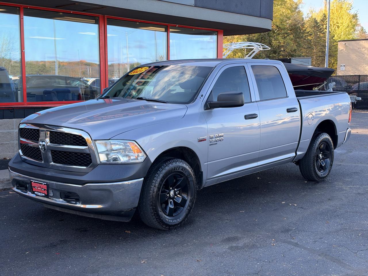 RAM 1500 SSV Crew Cab SWB 4WD 2021