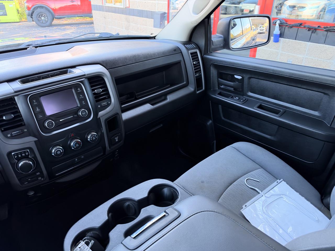 RAM 1500 SSV Crew Cab SWB 4WD 2021
