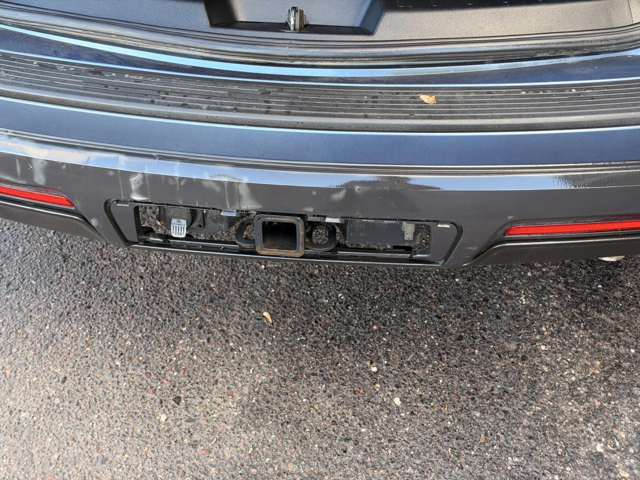Ford Explorer Base 4WD 2018