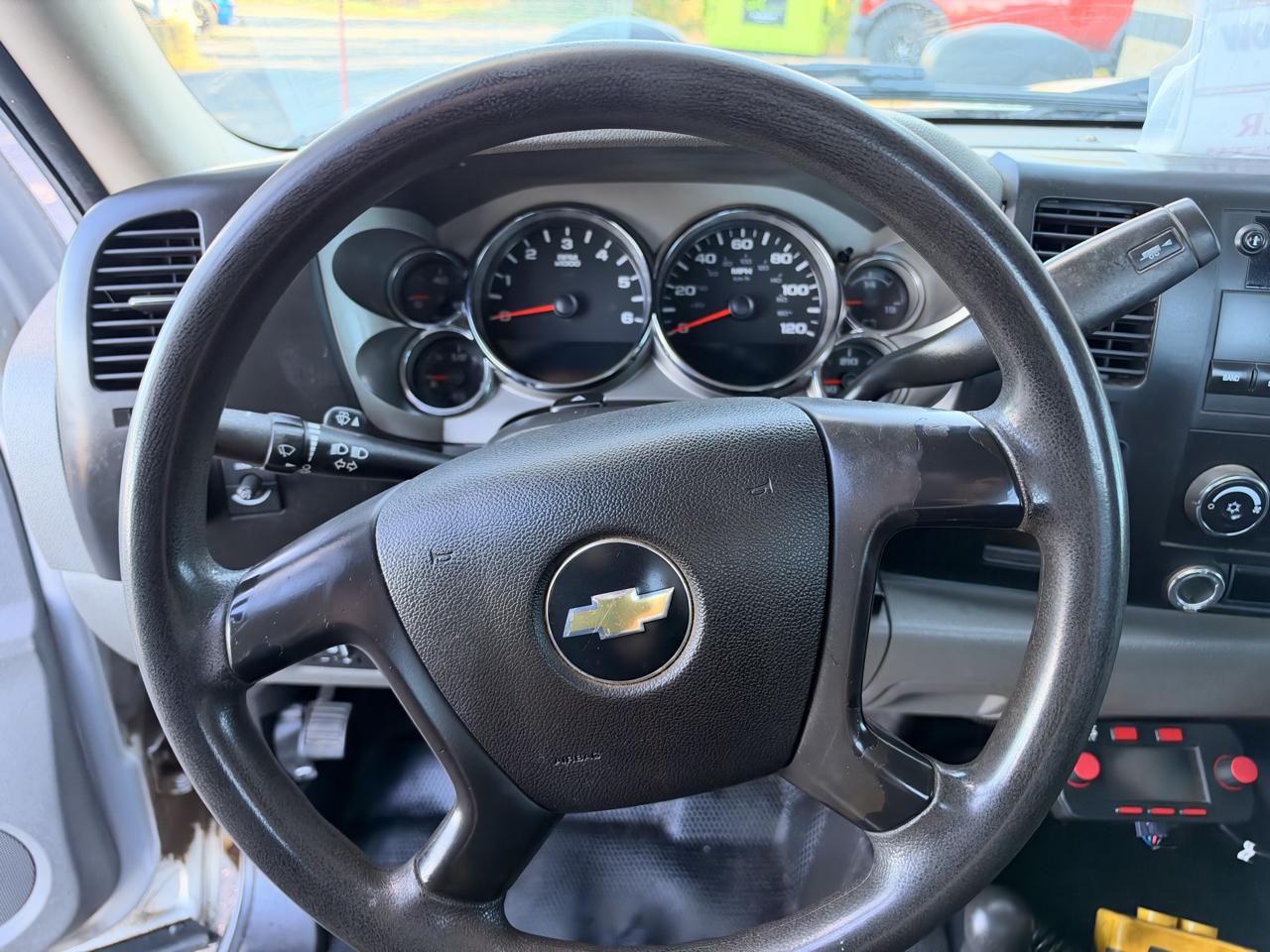 Chevrolet Silverado 3500HD Work Truck Long Box 4WD 2011