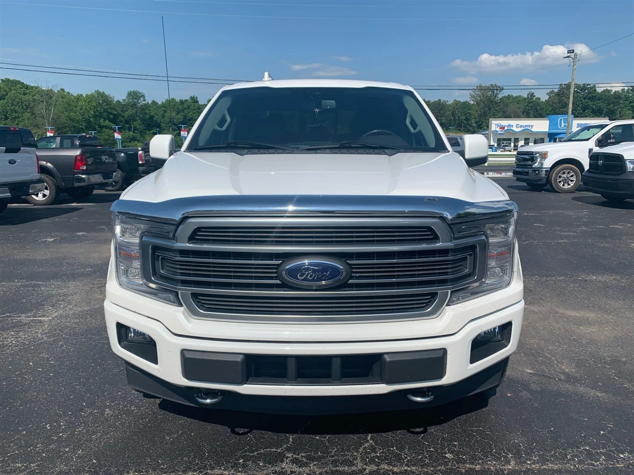 Ford F-150 Limited 4WD SuperCrew 5.5' Box 2020 Ford F-150 Limited 4WD SuperCrew 5.5' Box 2020
