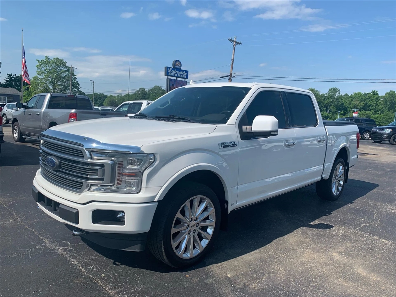 Ford F-150 Limited 4WD SuperCrew 5.5' Box 2020 Ford F-150 Limited 4WD SuperCrew 5.5' Box 2020
