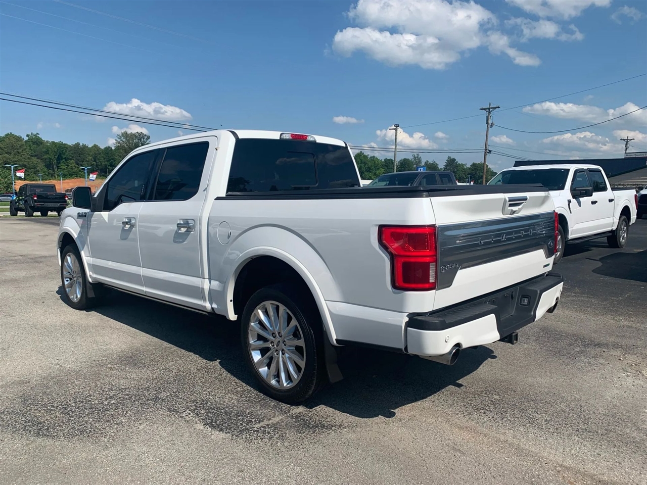 Ford F-150 Limited 4WD SuperCrew 5.5' Box 2020 Ford F-150 Limited 4WD SuperCrew 5.5' Box 2020