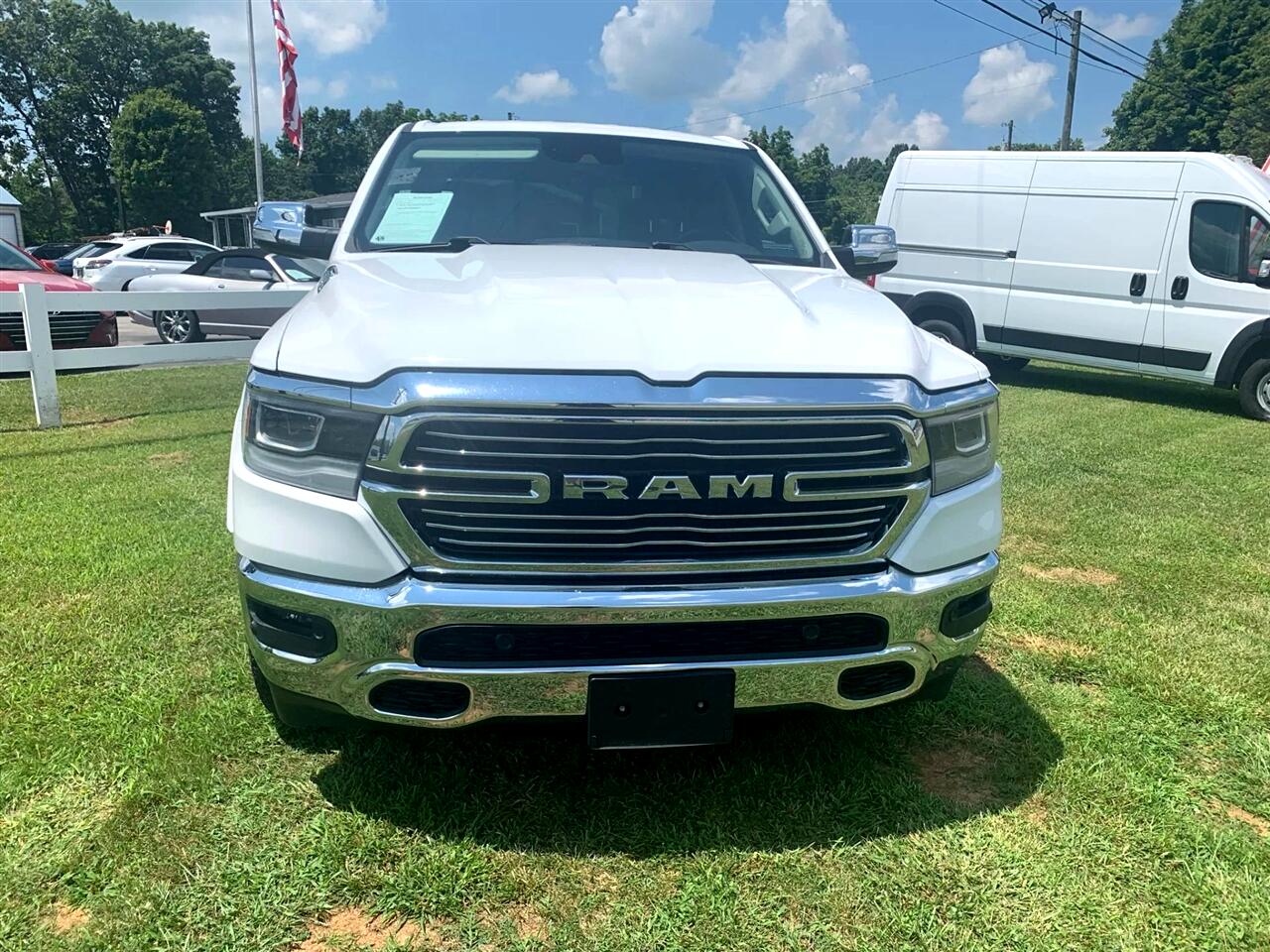 2022 Ram 1500 Laramie photo 2
