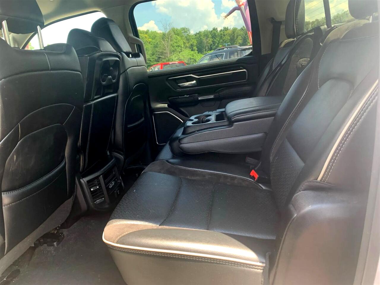 RAM 1500 Laramie Crew Cab SWB 4WD 2022 RAM 1500 Laramie Crew Cab SWB 4WD 2022