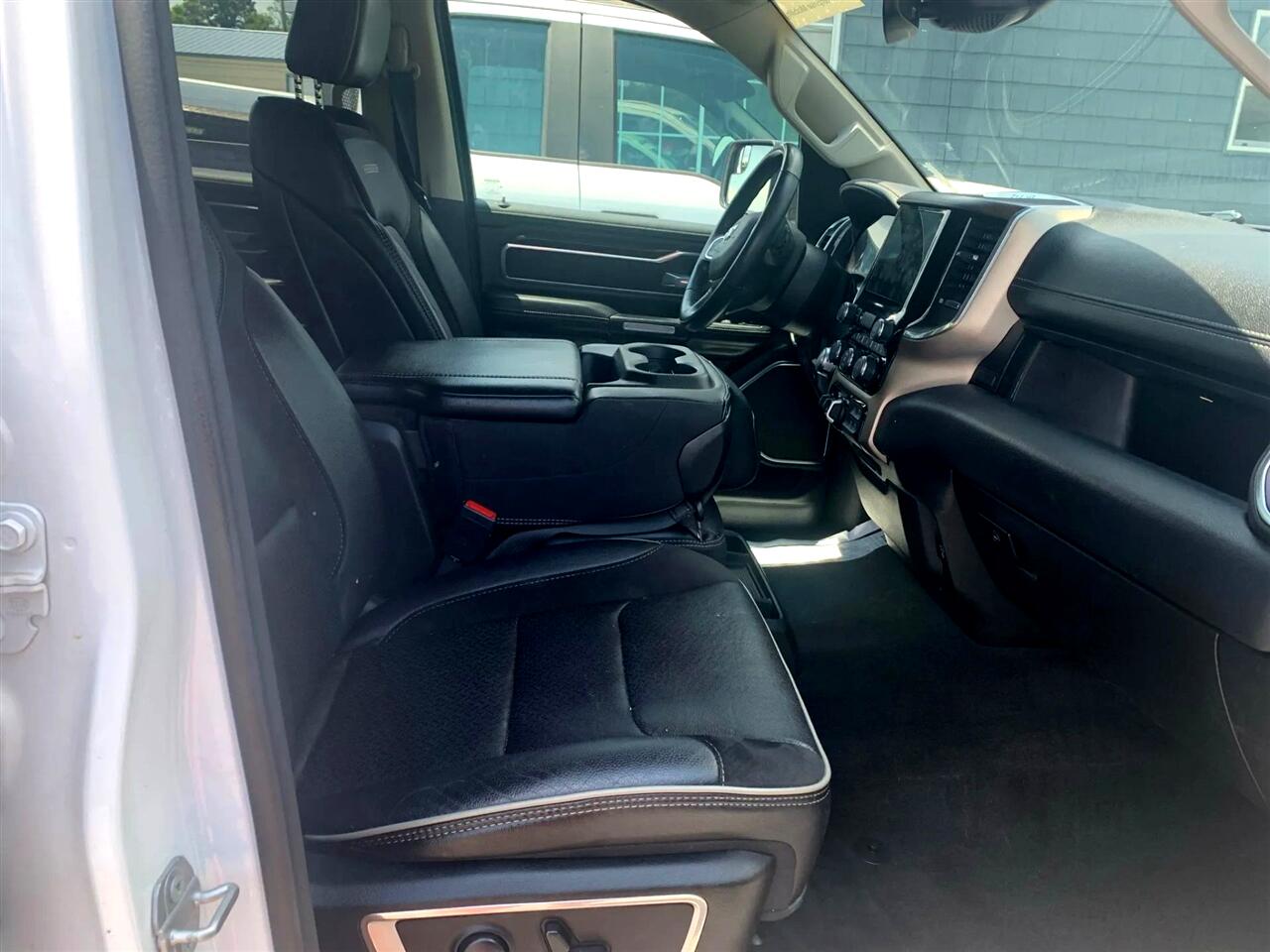 RAM 1500 Laramie Crew Cab SWB 4WD 2022 RAM 1500 Laramie Crew Cab SWB 4WD 2022