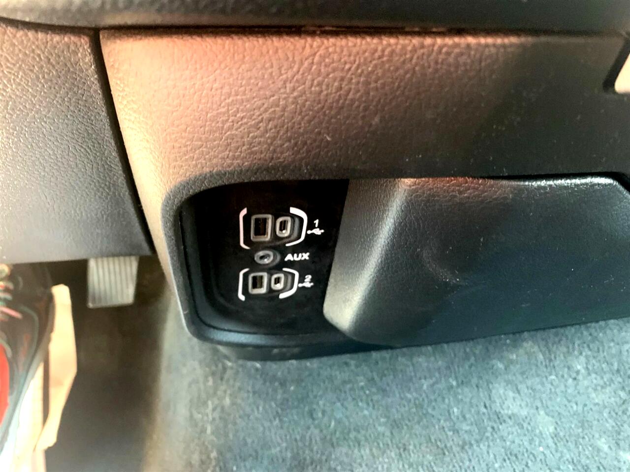 RAM 1500 Laramie Crew Cab SWB 4WD 2022 RAM 1500 Laramie Crew Cab SWB 4WD 2022