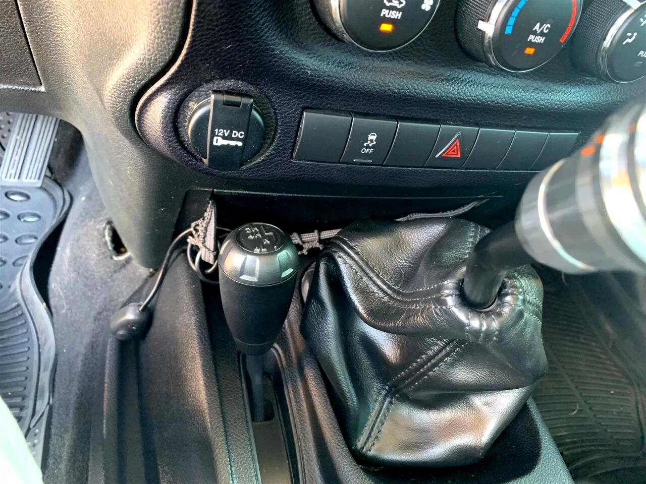 Jeep Wrangler Unlimited Sport 4WD 2014 Jeep Wrangler Unlimited Sport 4WD 2014