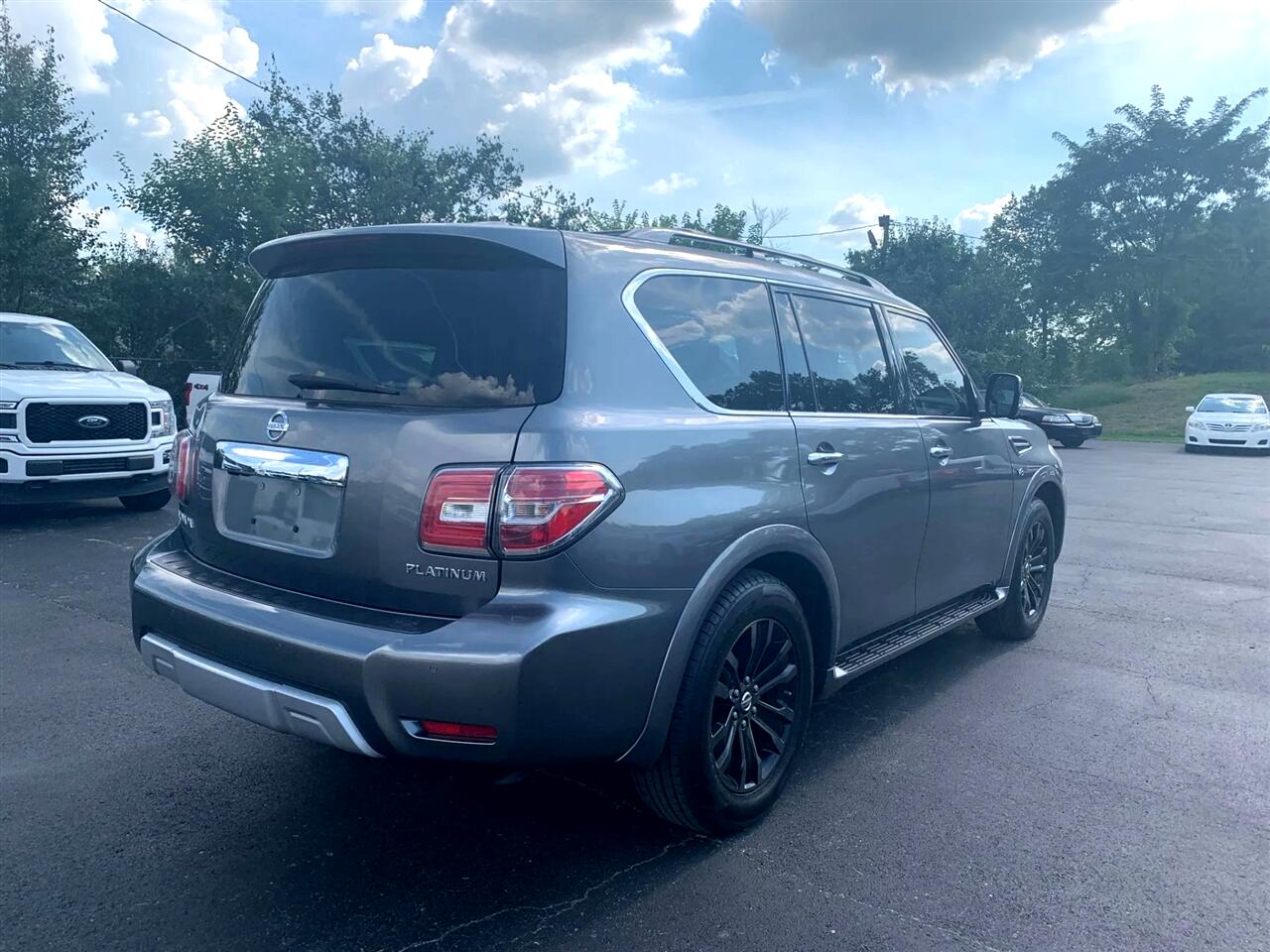2017 Nissan Armada Platinum photo 3