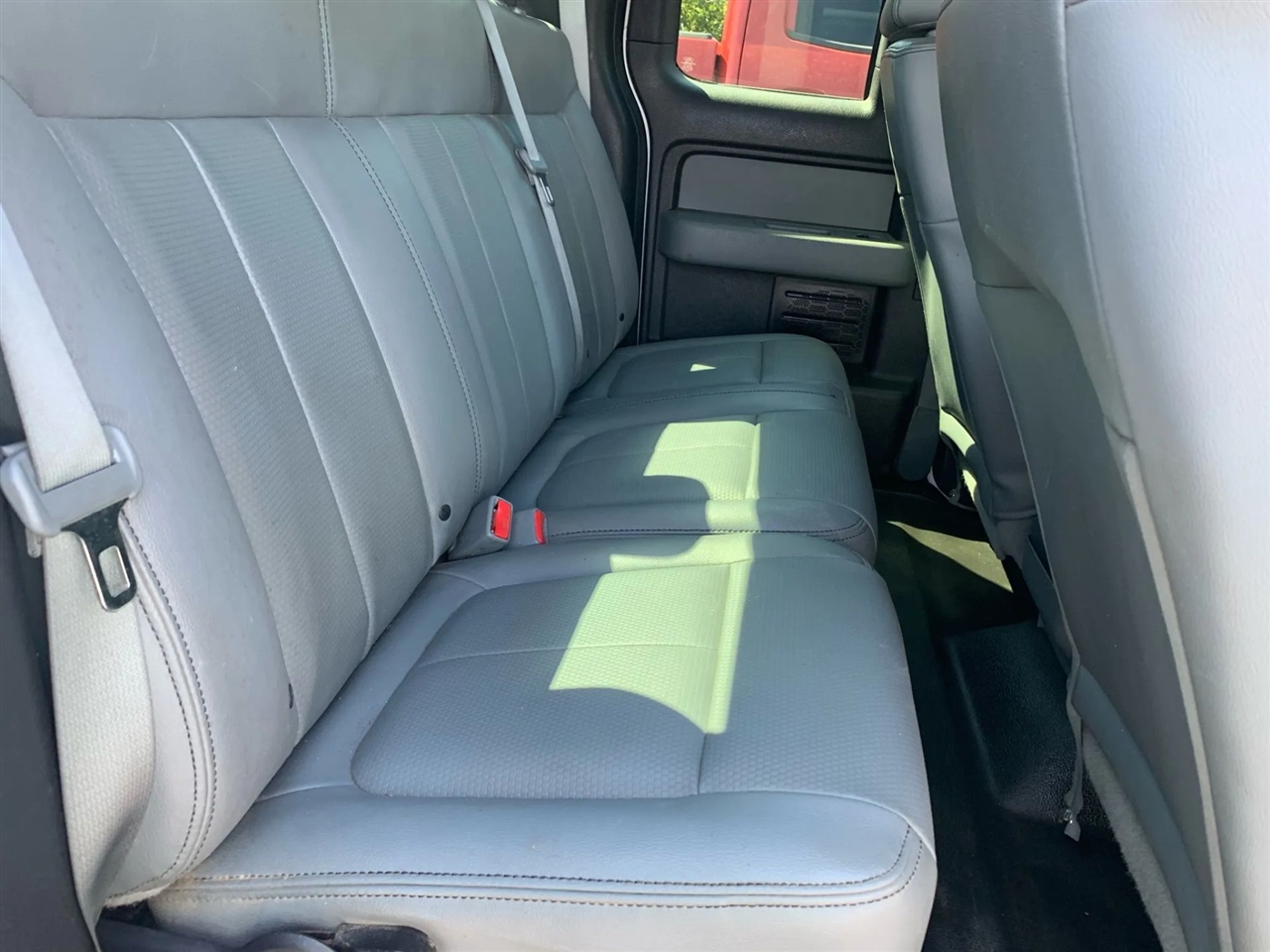 Ford F-150 XL SuperCab 6.5-ft. Bed 2WD 2014 Ford F-150 XL SuperCab 6.5-ft. Bed 2WD 2014