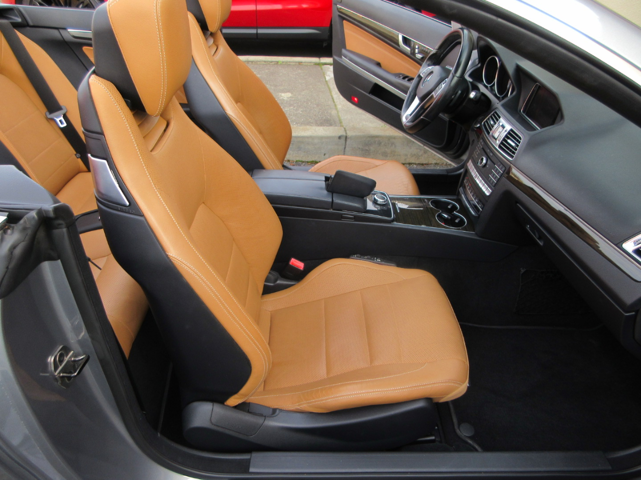 Mercedes-Benz E400  2016