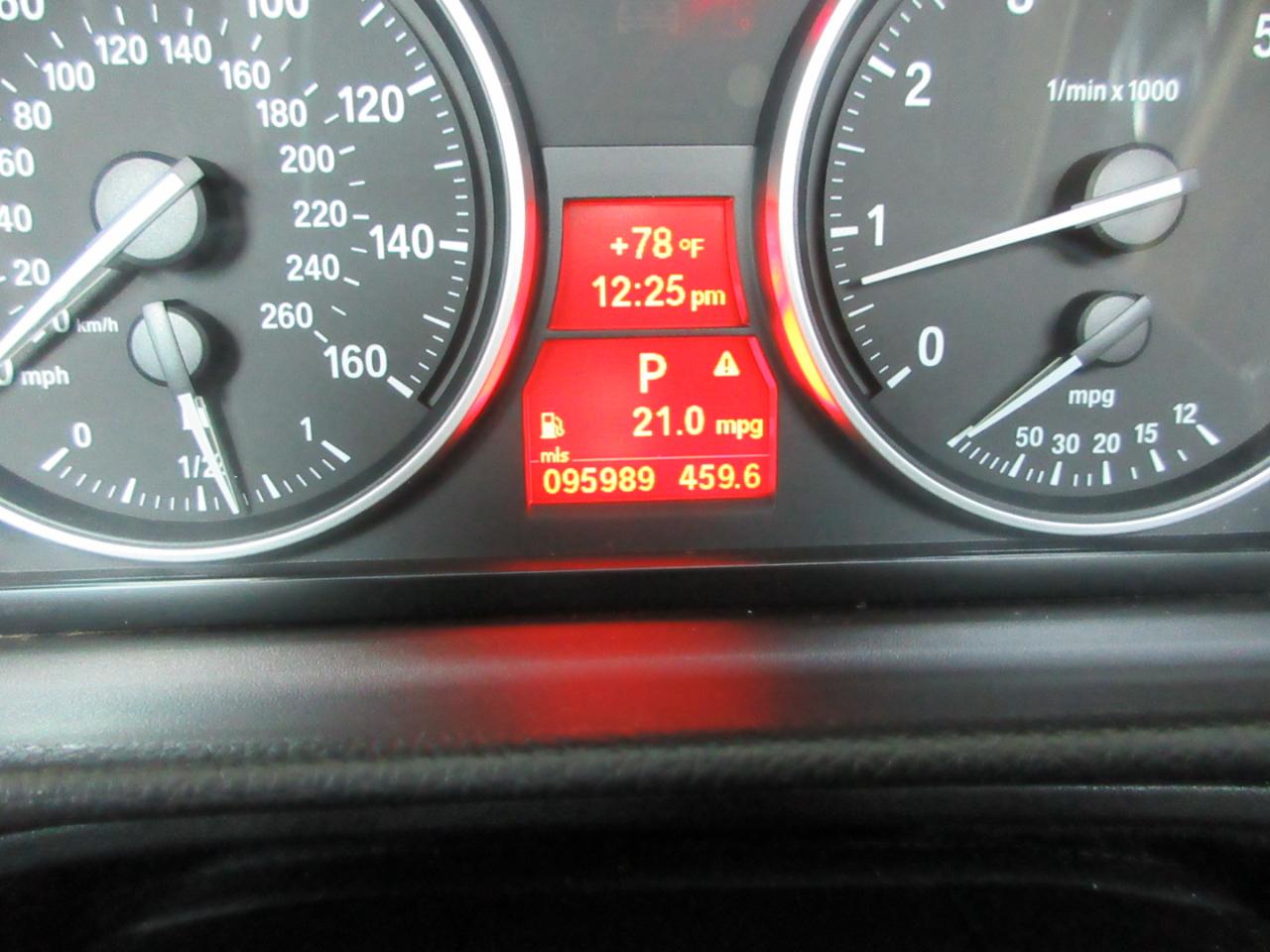 BMW 3-Series Sport Wagon  2011