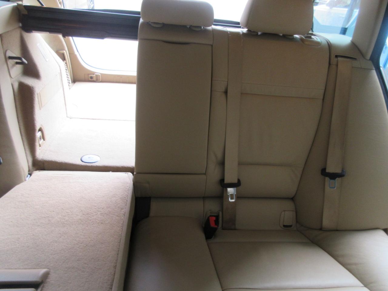 BMW 3-Series Sport Wagon  2011
