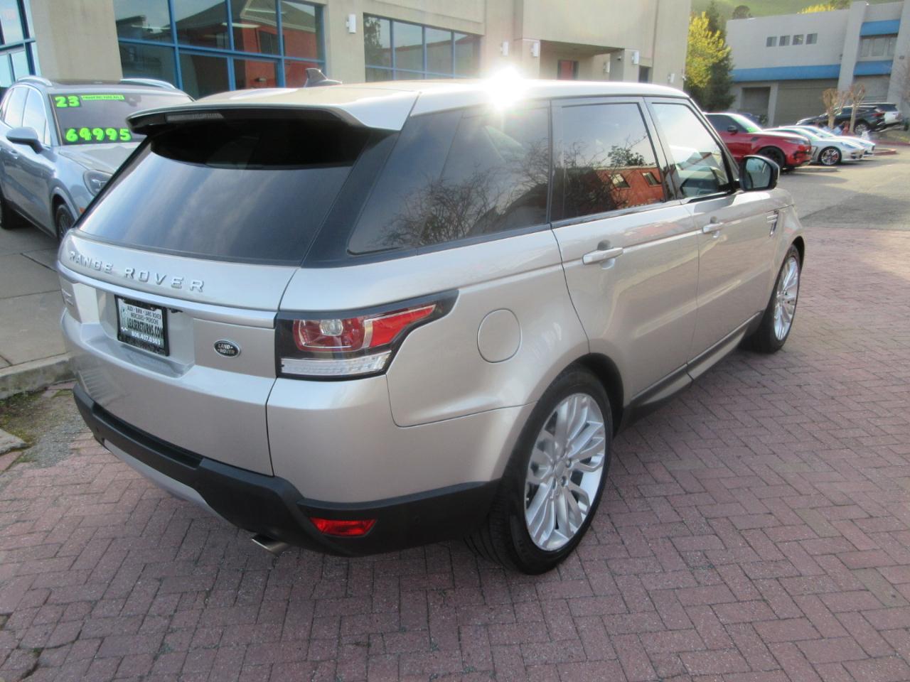 Land Rover Range Rover Sport  2016