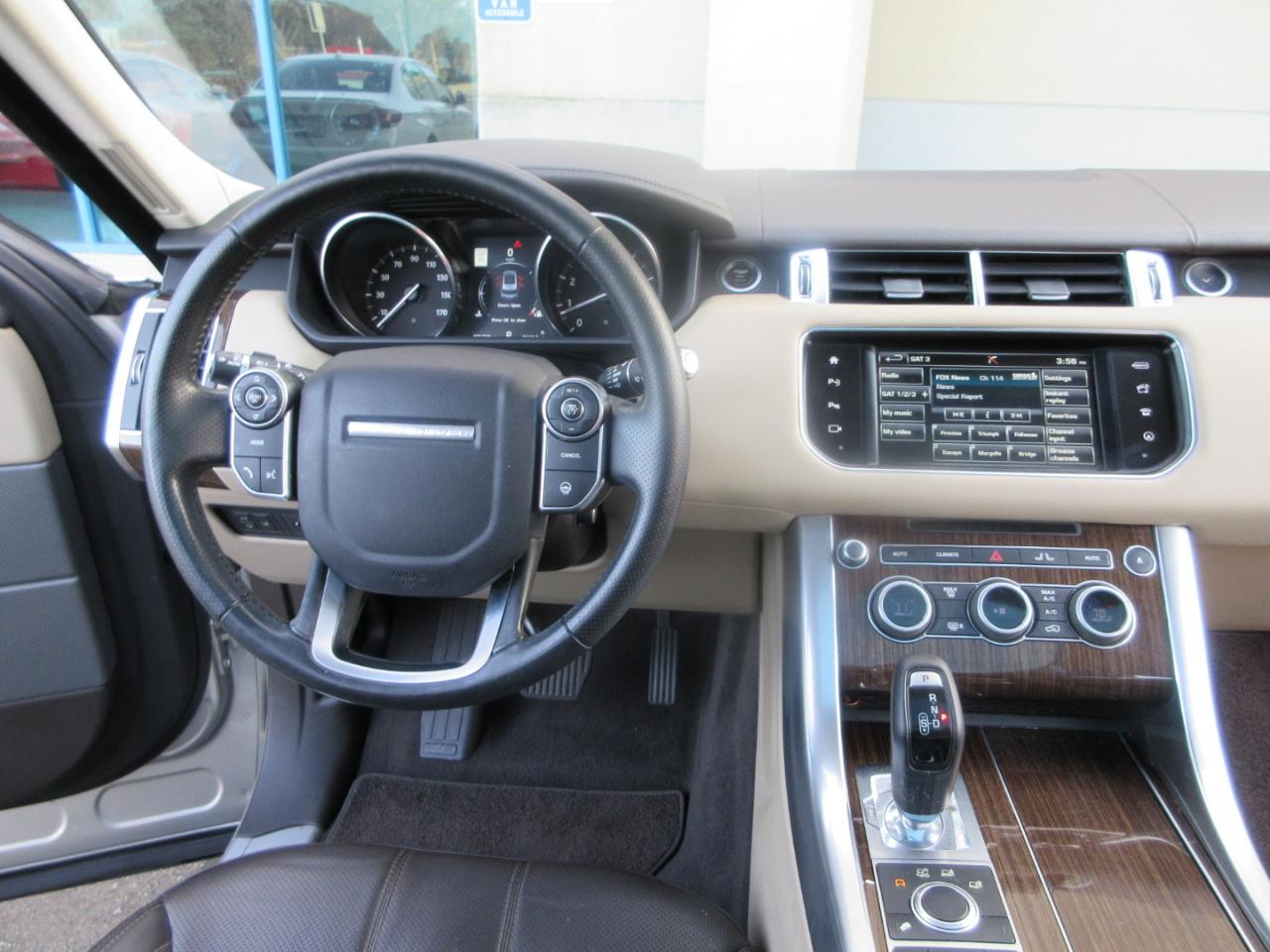 Land Rover Range Rover Sport  2016