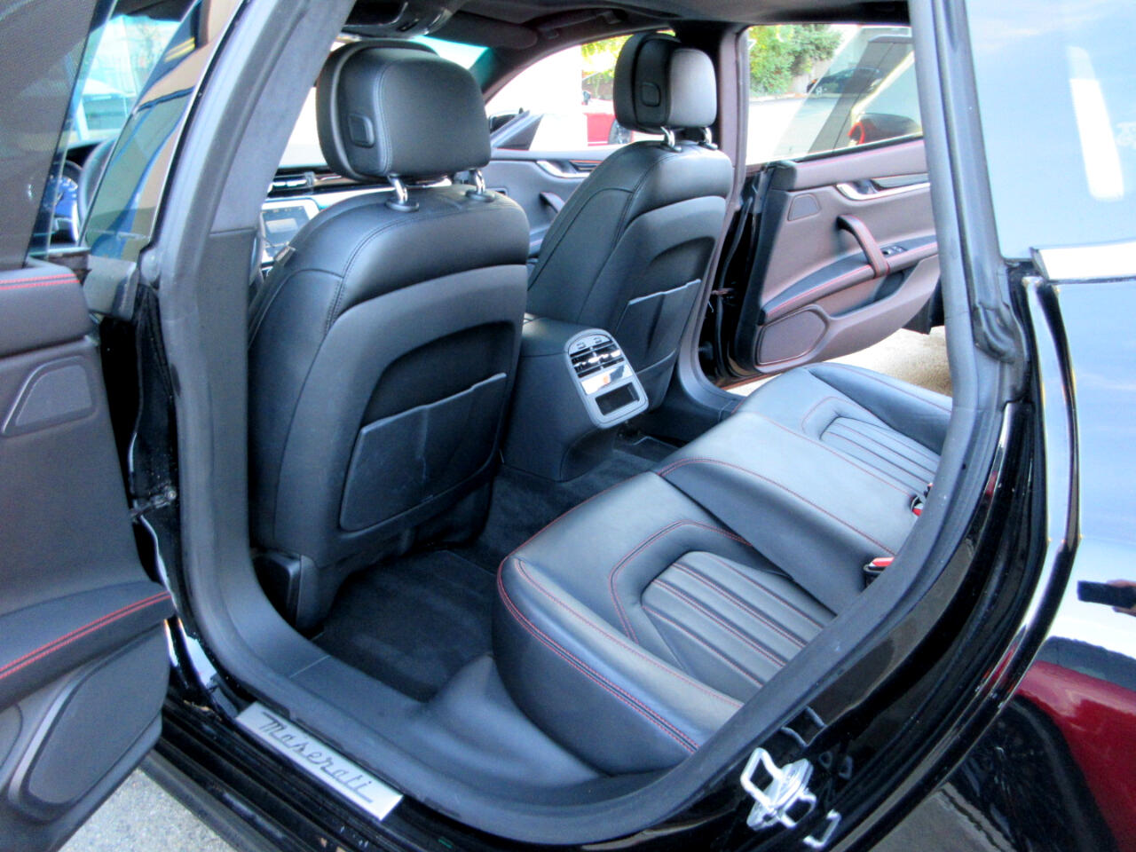 Maserati Quattroporte  2015