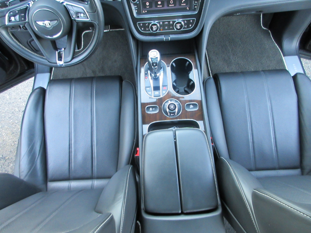 Bentley Bentayga  2019