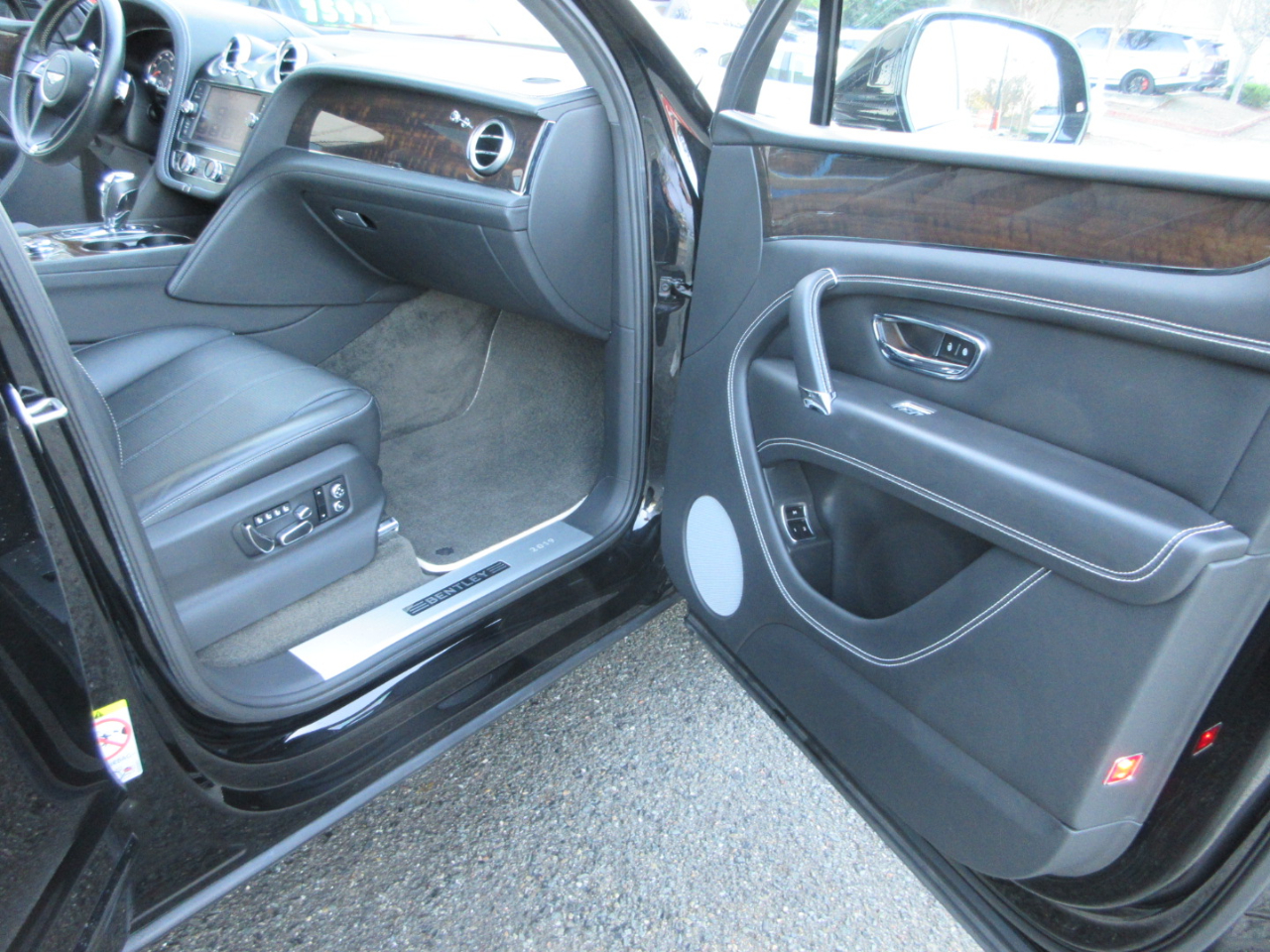 Bentley Bentayga  2019