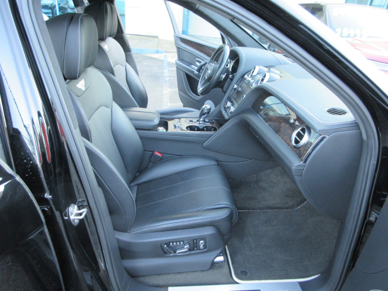 Bentley Bentayga  2019