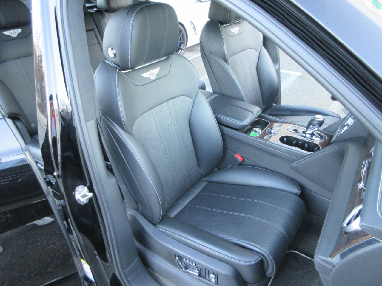 Bentley Bentayga  2019