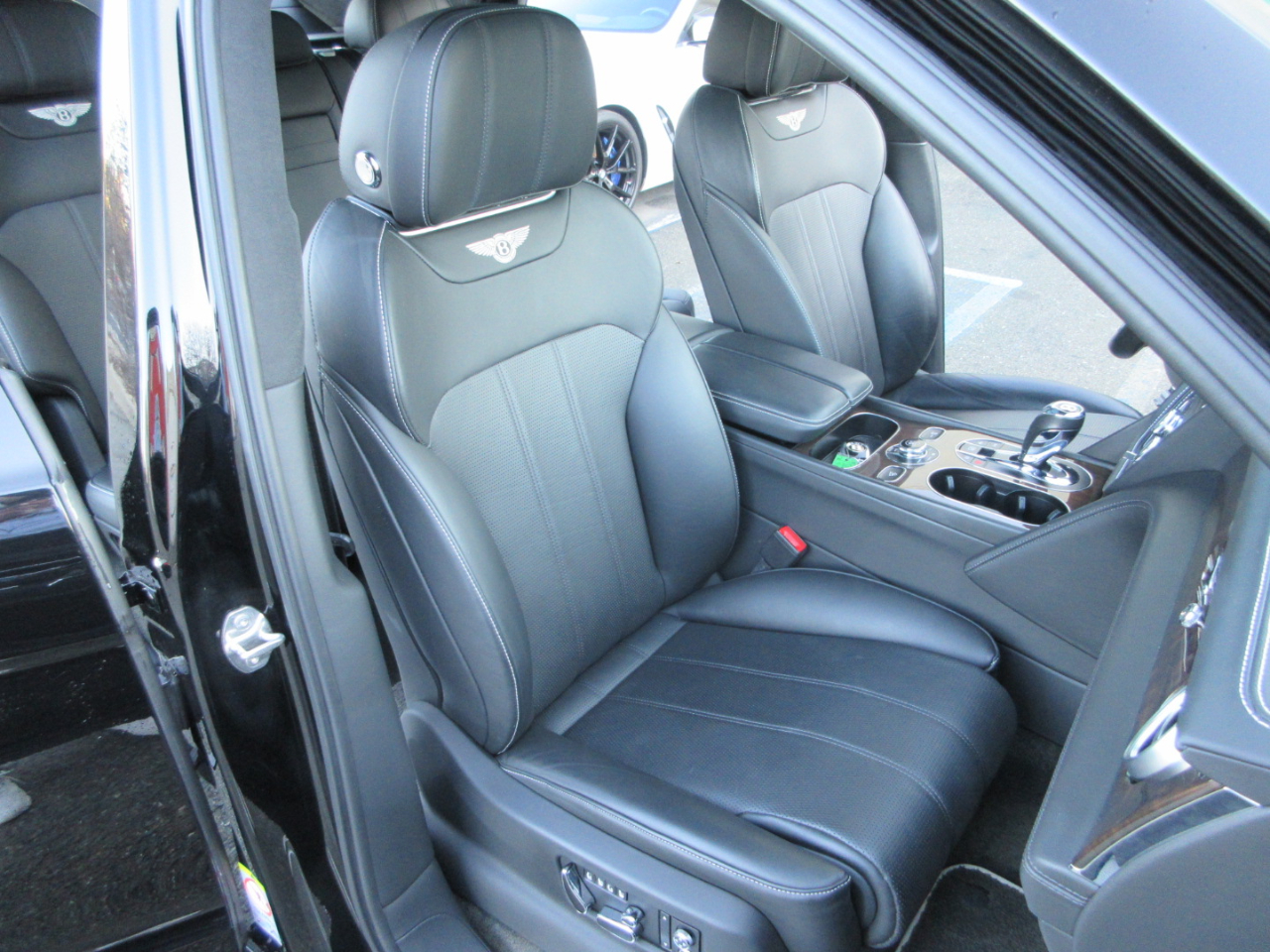 Bentley Bentayga  2019