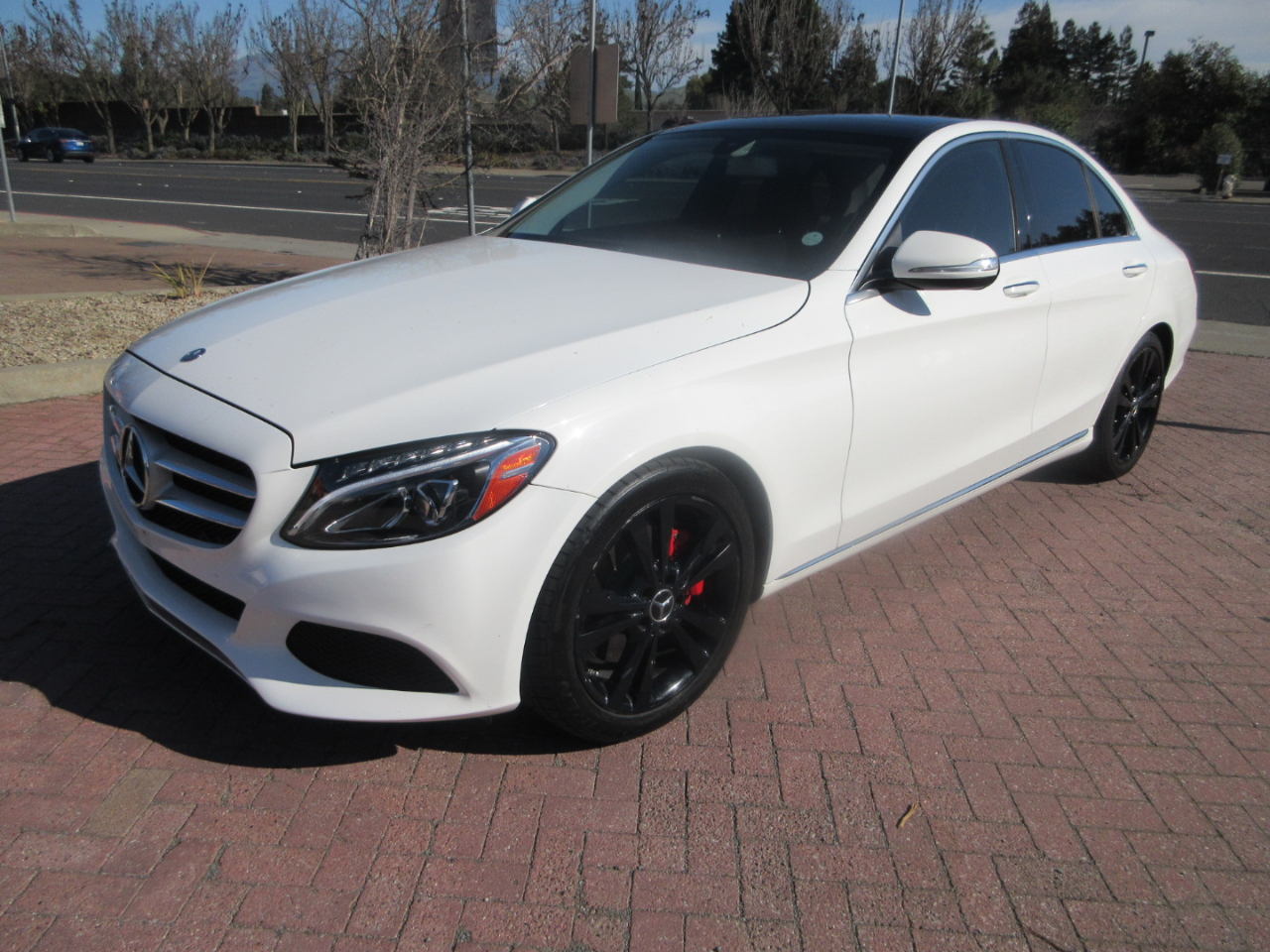 2015 Mercedes-Benz C300 SPORT PKG**NAVI**BURMESTER SOUND**DRIVER ASSIST**
