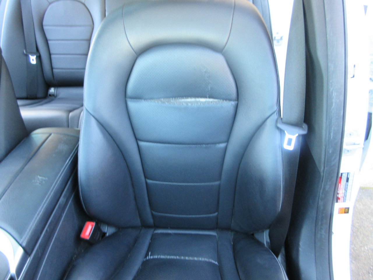 Mercedes-Benz C300  2015