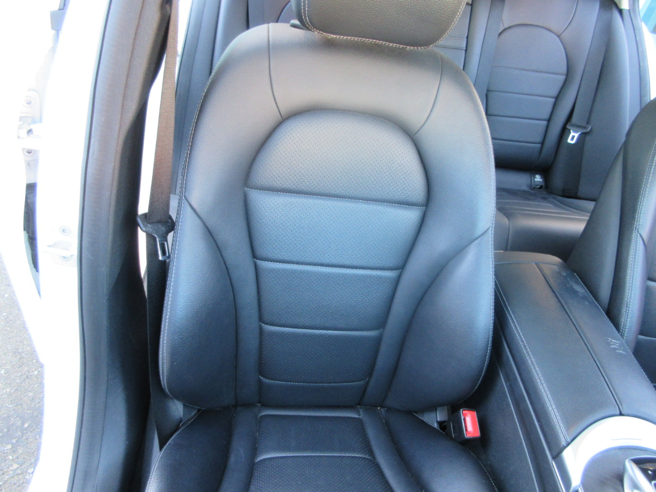 Mercedes-Benz C300  2015