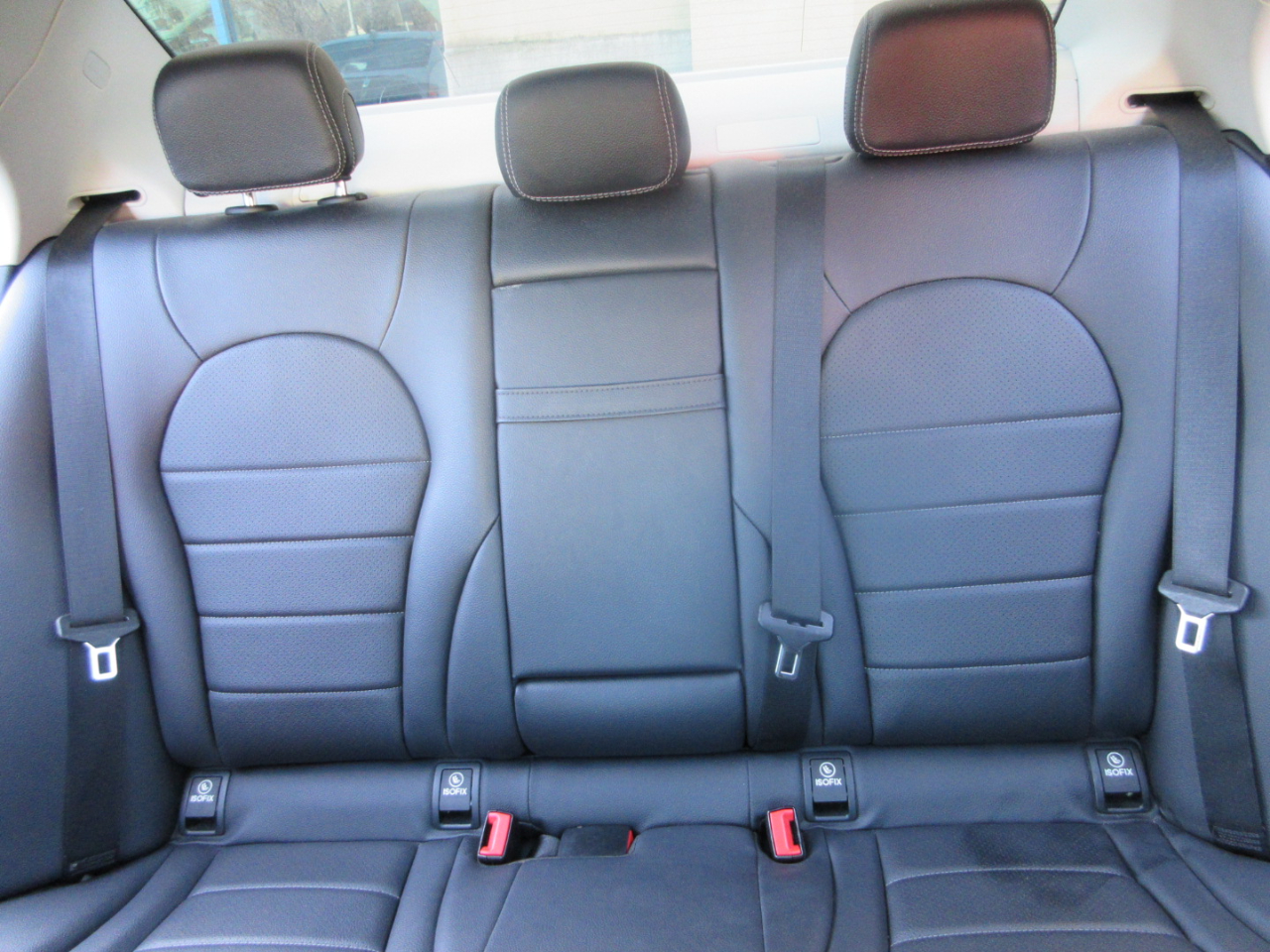 Mercedes-Benz C300  2015